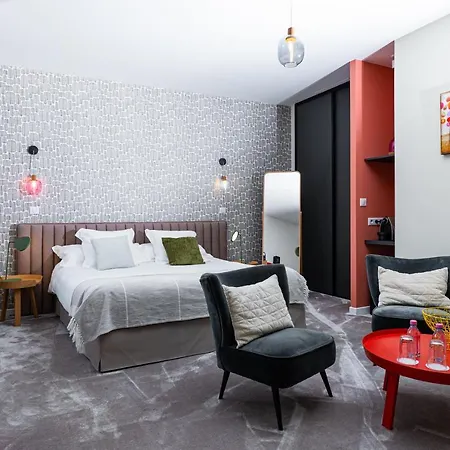 Hotel En Marge Aureville