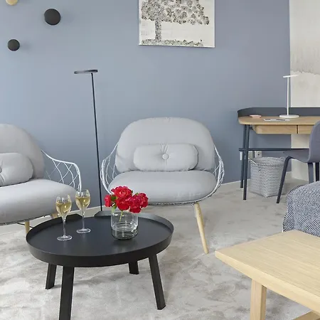 En Marge Hotel Aureville